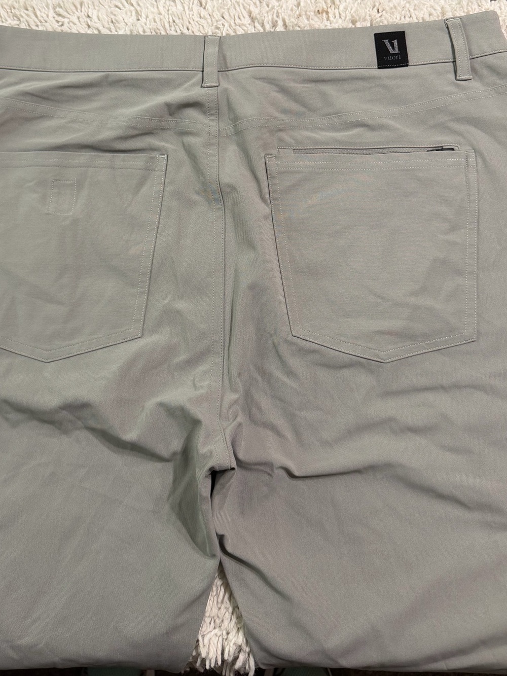 Vuori Meta pants Size 38X32 light gray five pocket design waistband - Picture 12 of 14